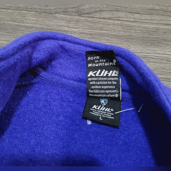 Women's wool kuhl zip up sweater size  large - Picture 5 of 6